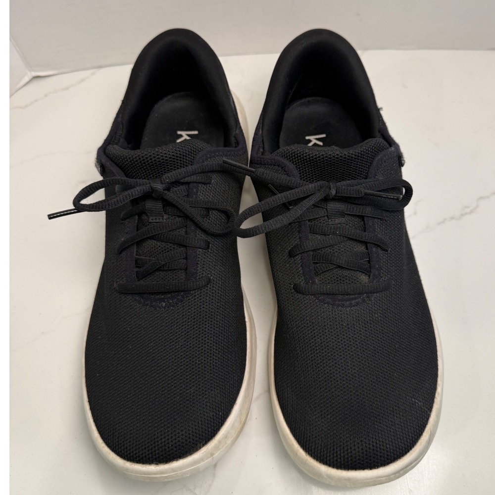 Kizik Madrid Eco Black White Hands Free Slip On Sneakers Mens 10.5 Womens 12